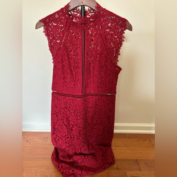 Bardot Dresses & Skirts - Bardot Burgundy Lace Midi Dress Small – Cocktail‎ Party Wedding Guest